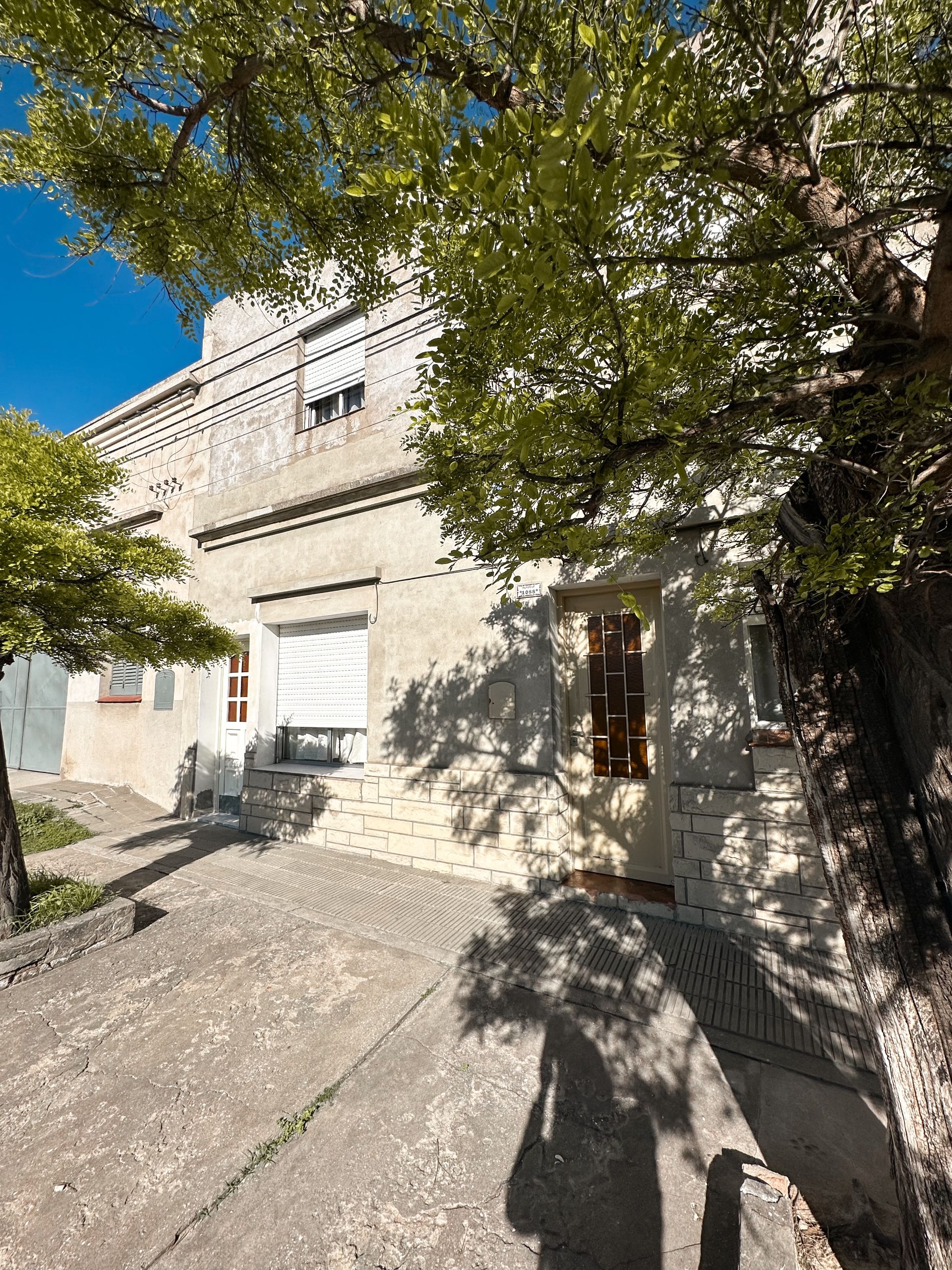 Casa en Venta en Mendoza 1088, Kilometro 5, Bahía Blanca - Bahía Blanca Propiedades | SITIO OFICIAL l