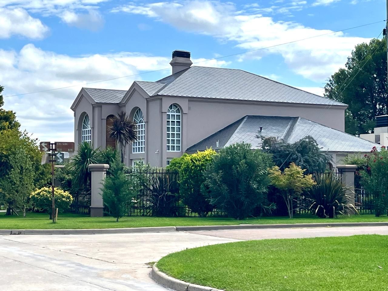 Casa en Venta en Manque, Patagonia, Bahía Blanca - Bahía Blanca Propiedades | SITIO OFICIAL l