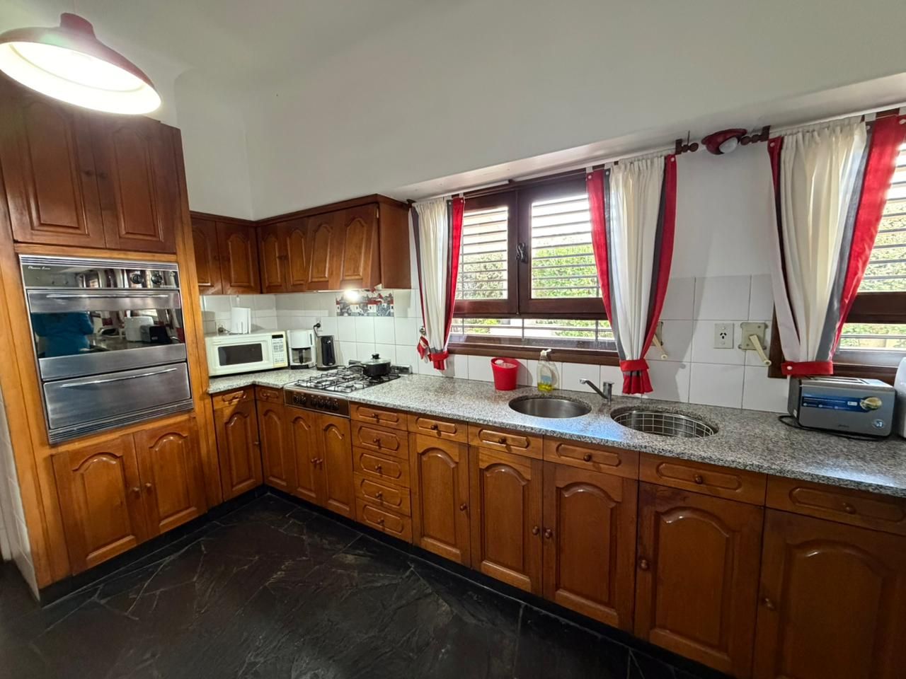 Casa en Venta en Las Lomas 200, Palihue, Bahía Blanca - Bahía Blanca Propiedades | SITIO OFICIAL l