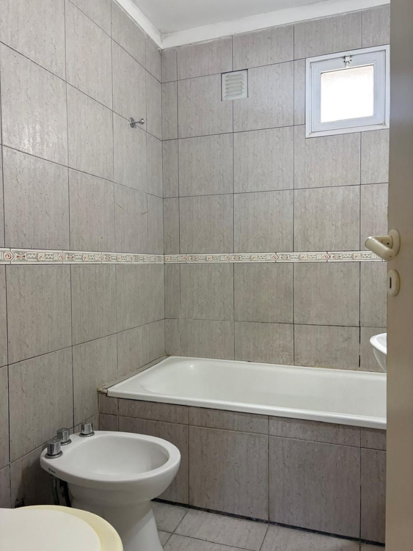 Departamento en Alquiler en Peru 700, Universitario, Bahía Blanca - Bahía Blanca Propiedades | SITIO OFICIAL l
