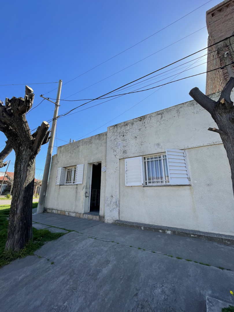 Casa en Venta en Plumerillo Y Godoy Cruz,  Bahía Blanca - Bahía Blanca Propiedades | SITIO OFICIAL l