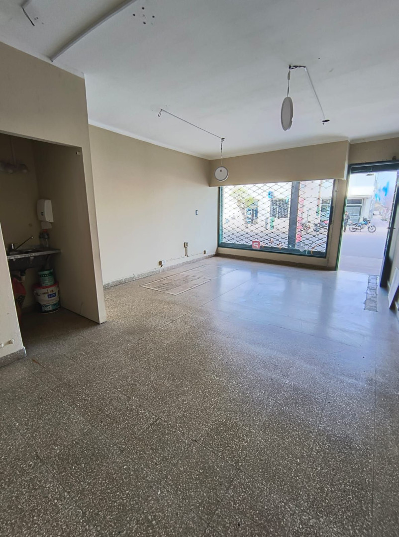 Local en Alquiler en Falucho 184, Villa Mitre, Bahía Blanca - Bahía Blanca Propiedades | SITIO OFICIAL l