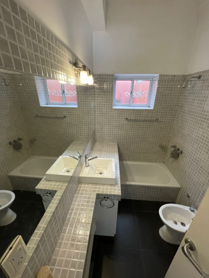 Casa en Alquiler en Dorrego 209, Centro, Bahía Blanca - Bahía Blanca Propiedades | SITIO OFICIAL l