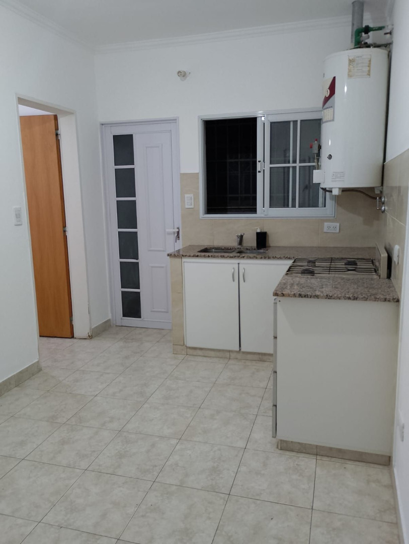 Casa + Departamento en Venta en Pedro Pico Y Paunero, Villa Ressia, Bahía Blanca - Bahía Blanca Propiedades | SITIO OFICIAL l