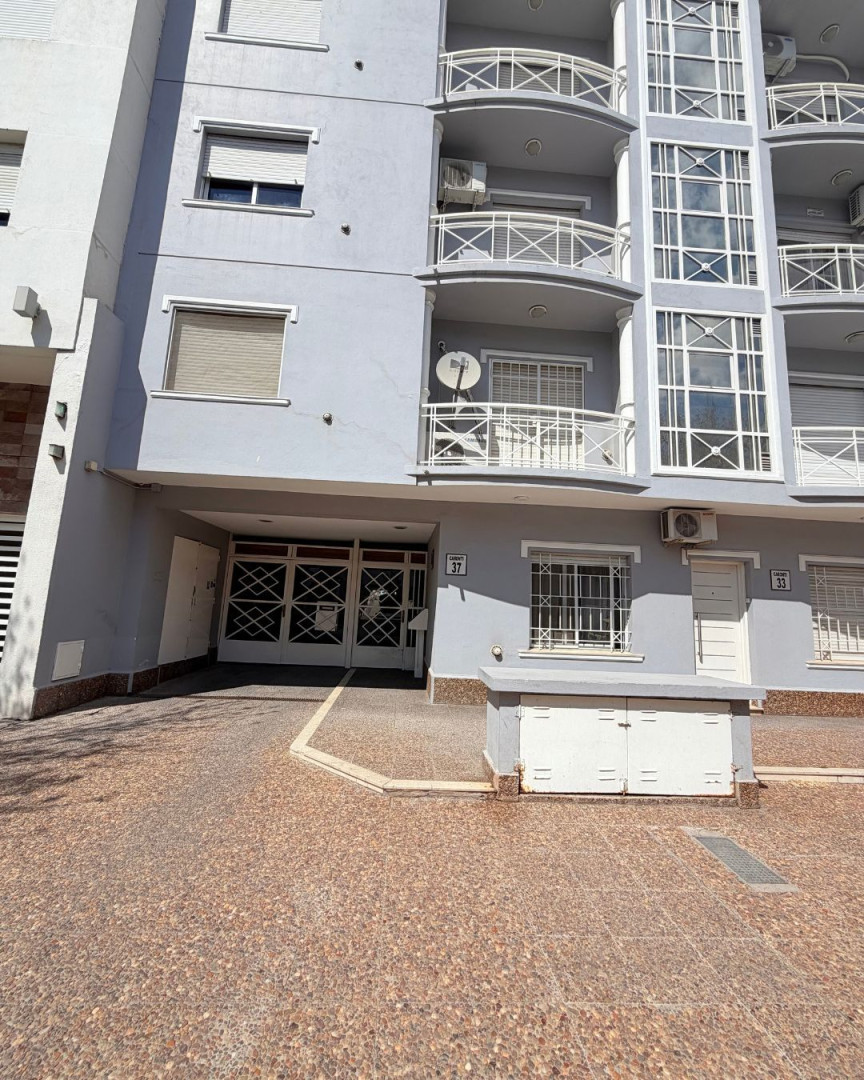 Departamento en Alquiler en Caronti 37, Centro, Bahía Blanca - Bahía Blanca Propiedades | SITIO OFICIAL l