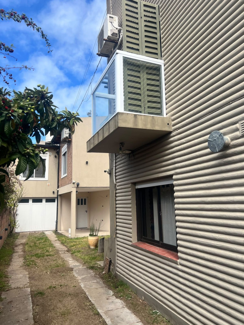Casa en Venta en Rio Corrientes & La Rioja, Dufaur, Monte Hermoso - Bahía Blanca Propiedades | SITIO OFICIAL l