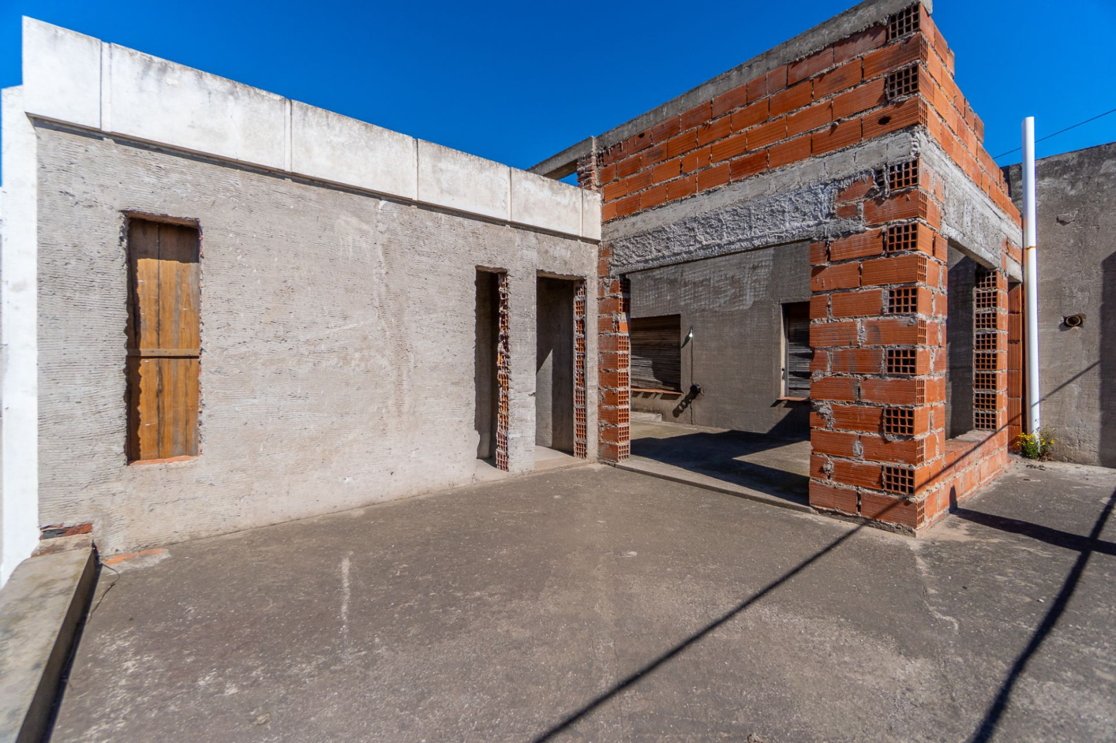 Casa con Local en Venta en Lainez 2008, Amaducci, Bahía Blanca - Bahía Blanca Propiedades | SITIO OFICIAL l