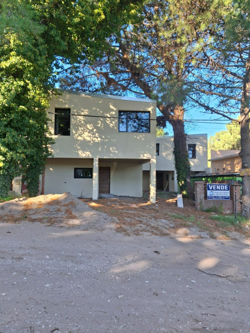 Duplex en Venta en Los Delfines 633, Las Dunas, Monte Hermoso - Bahía Blanca Propiedades | SITIO OFICIAL l