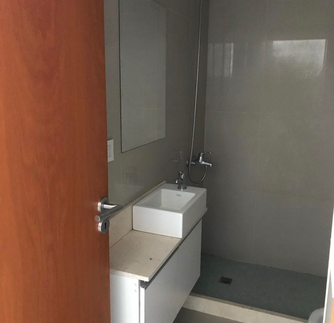 Oficina en Alquiler en Blandengues 260,  Bahía Blanca - Bahía Blanca Propiedades | SITIO OFICIAL l