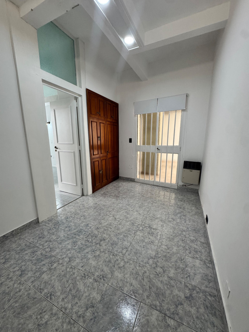 Oficina en Alquiler en Lamadrid 345, Centro, Bahía Blanca - Bahía Blanca Propiedades | SITIO OFICIAL l
