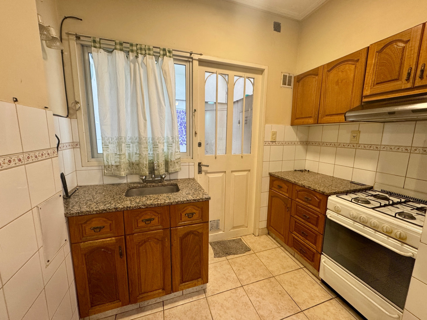 Departamento en Alquiler en Fitz Roy 473, Centro, Bahía Blanca - Bahía Blanca Propiedades | SITIO OFICIAL l