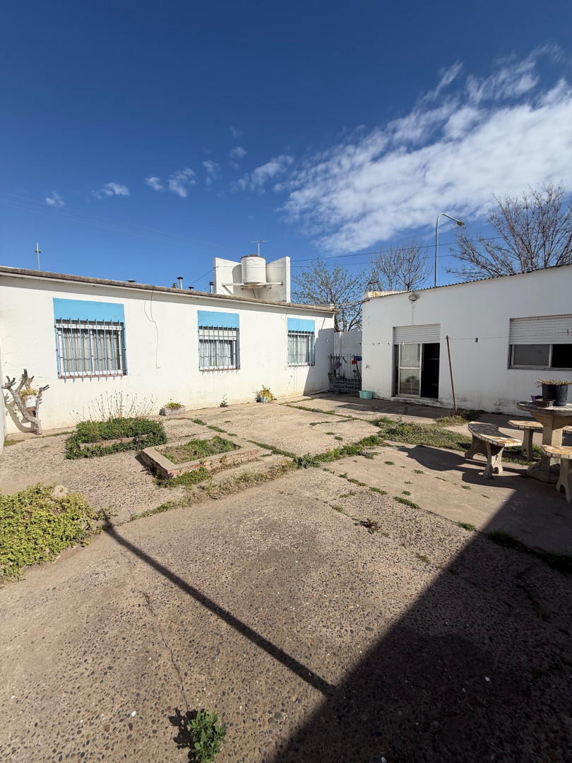 Casa en Venta en Enrique Julio 1100,  Bahía Blanca - Bahía Blanca Propiedades | SITIO OFICIAL l