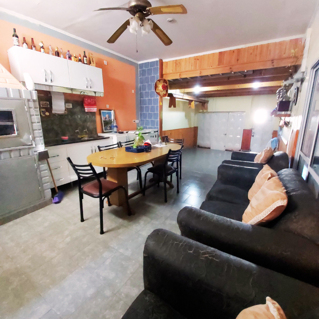 Casa en Venta en Sixto Laspiur 837, Kilometro 5, Bahía Blanca - Bahía Blanca Propiedades | SITIO OFICIAL l