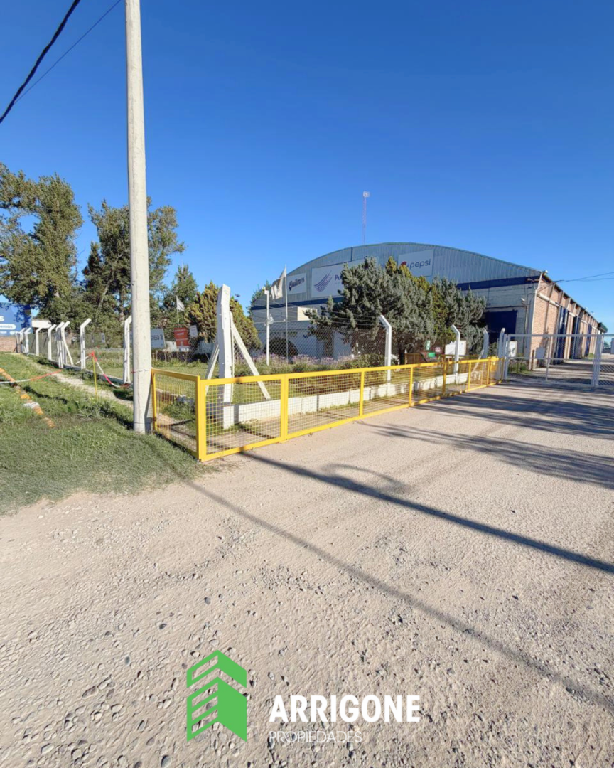 Galpón en Alquiler en Ruta 3 Sur Km 696,  Bahía Blanca - Bahía Blanca Propiedades | SITIO OFICIAL l
