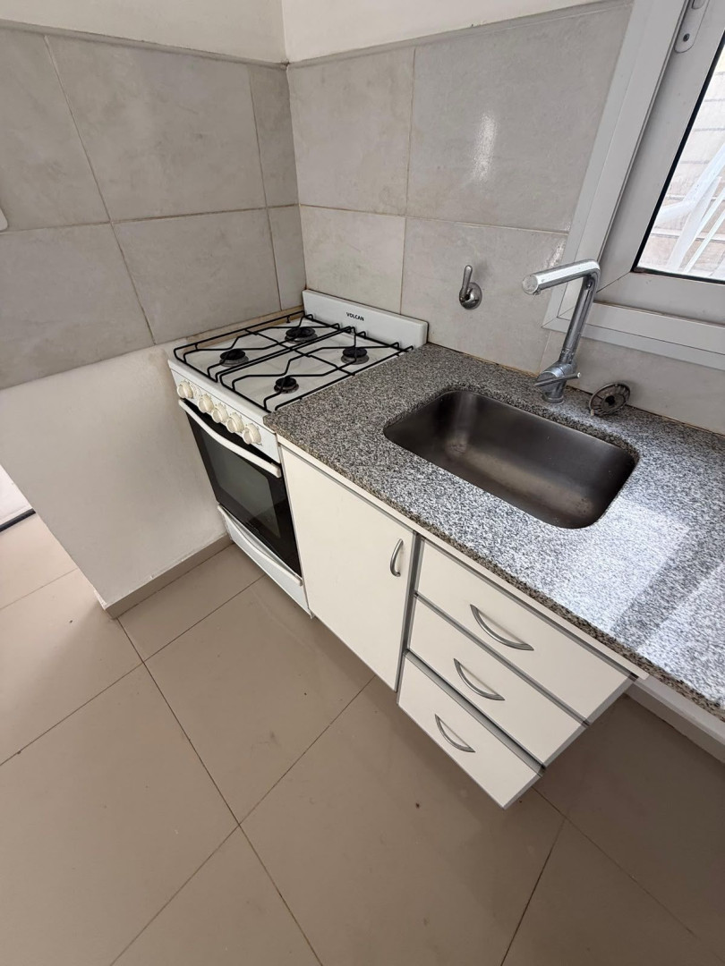 Departamento en Alquiler en Florida 832, Villa del Parque, Bahía Blanca - Bahía Blanca Propiedades | SITIO OFICIAL l
