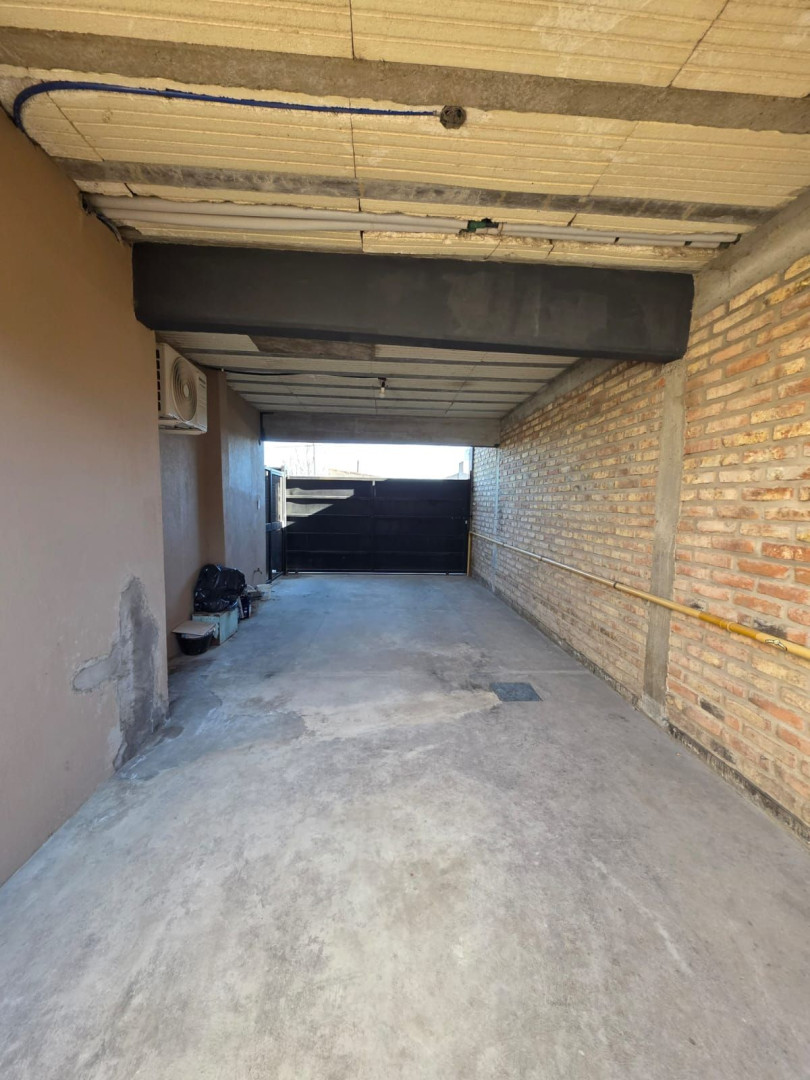 Casa en Venta en Rojas 500, Bella Vista, Bahía Blanca - Bahía Blanca Propiedades | SITIO OFICIAL l