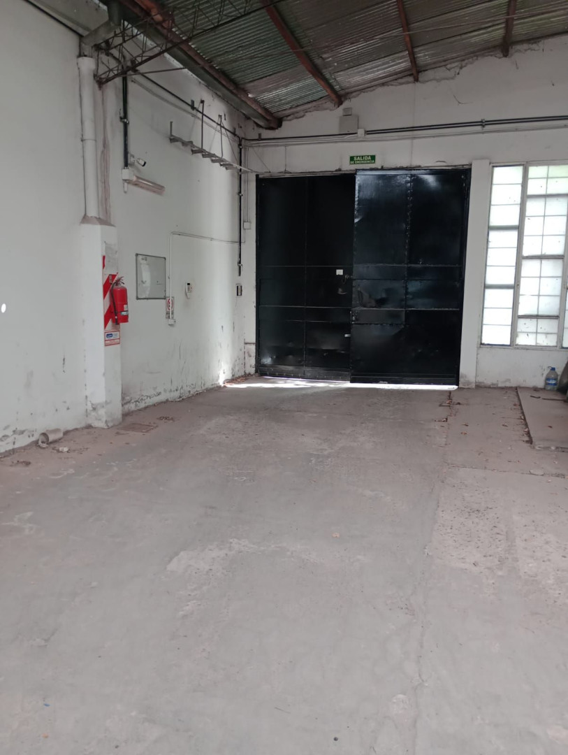 Cochera en Alquiler en Casanova 341, Centro, Bahía Blanca - Bahía Blanca Propiedades | SITIO OFICIAL l