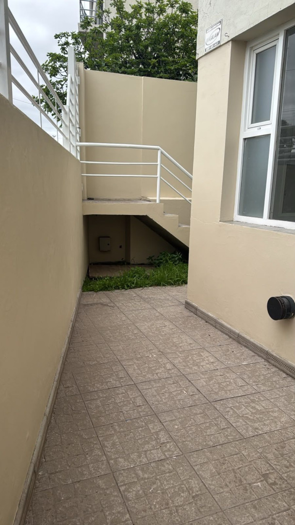Local en Alquiler en Naposta 100, Napostá, Bahía Blanca - Bahía Blanca Propiedades | SITIO OFICIAL l