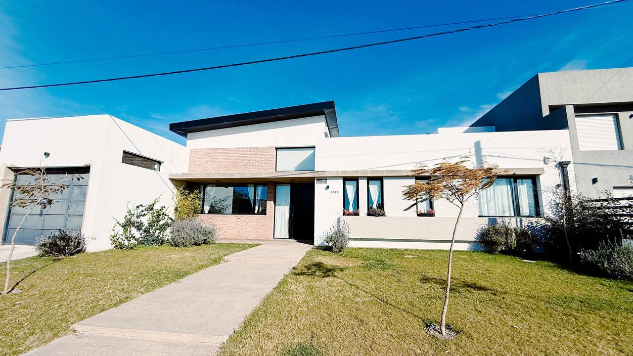 Casa en Venta en Juan Argerich 2945, Las Cañitas II, Bahía Blanca - Bahía Blanca Propiedades | SITIO OFICIAL l
