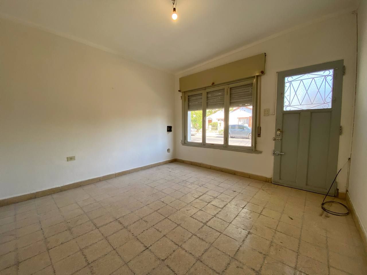 Casa en Venta en Colombia 600, Universitario, Bahía Blanca - Bahía Blanca Propiedades | SITIO OFICIAL l