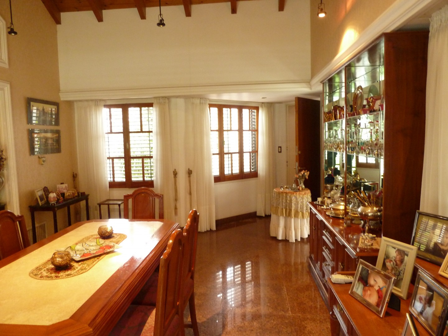 Casa en Venta en León De Iraeta 708, Palihue, Bahía Blanca - Bahía Blanca Propiedades | SITIO OFICIAL l