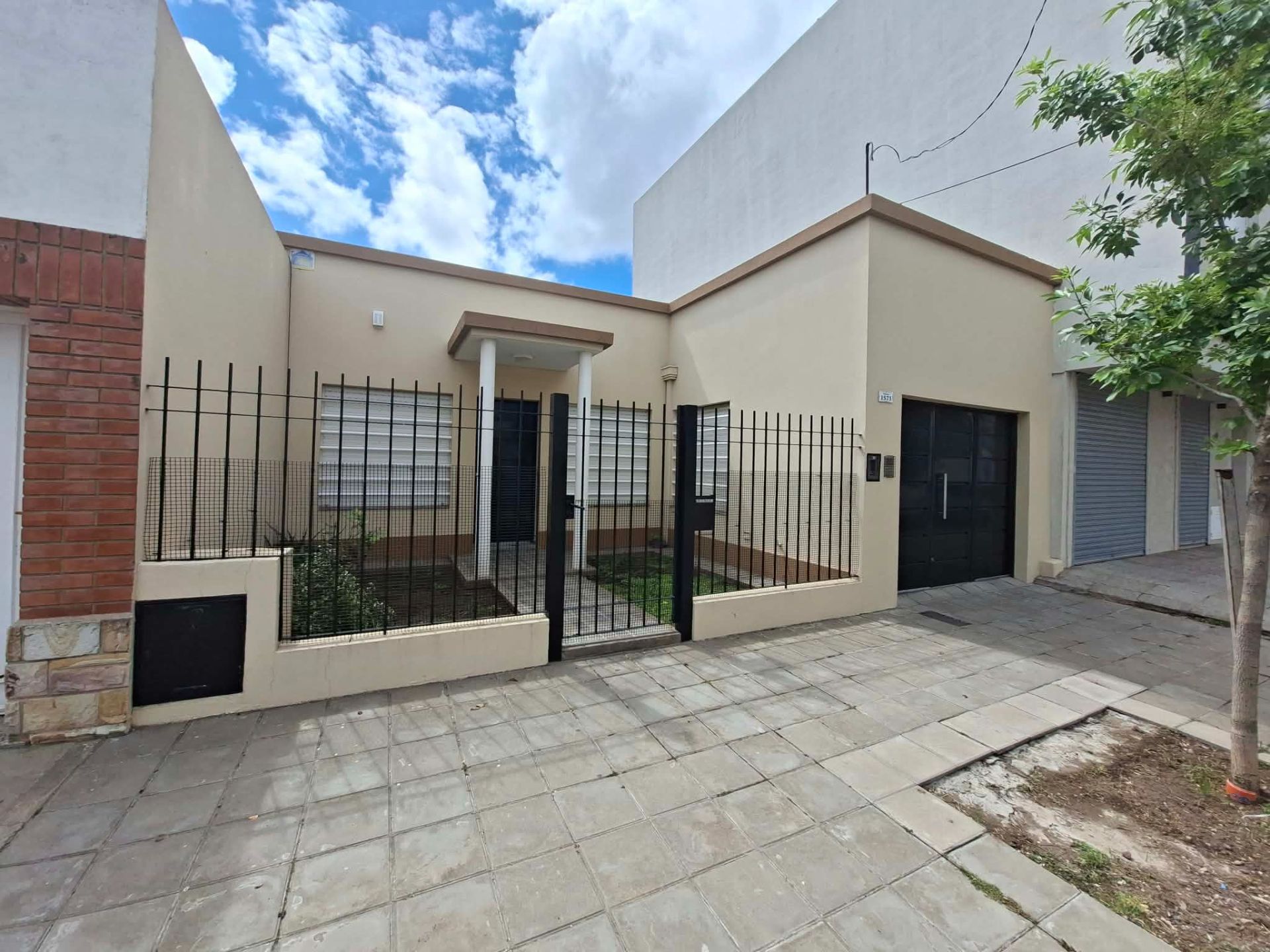 Casa en Alquiler en GUEMES 1500, Pacifico, Bahía Blanca - Bahía Blanca Propiedades | SITIO OFICIAL l