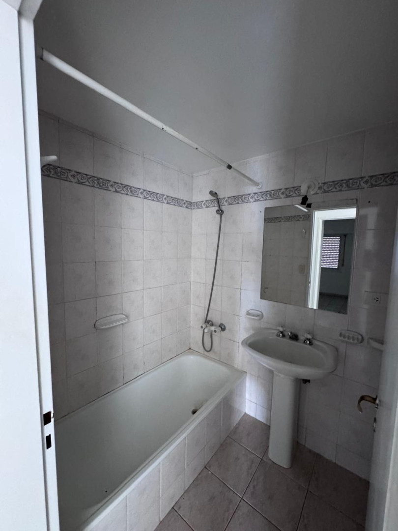 Departamento en Alquiler en Zapiola 493, Macrocentro, Bahía Blanca - Bahía Blanca Propiedades | SITIO OFICIAL l