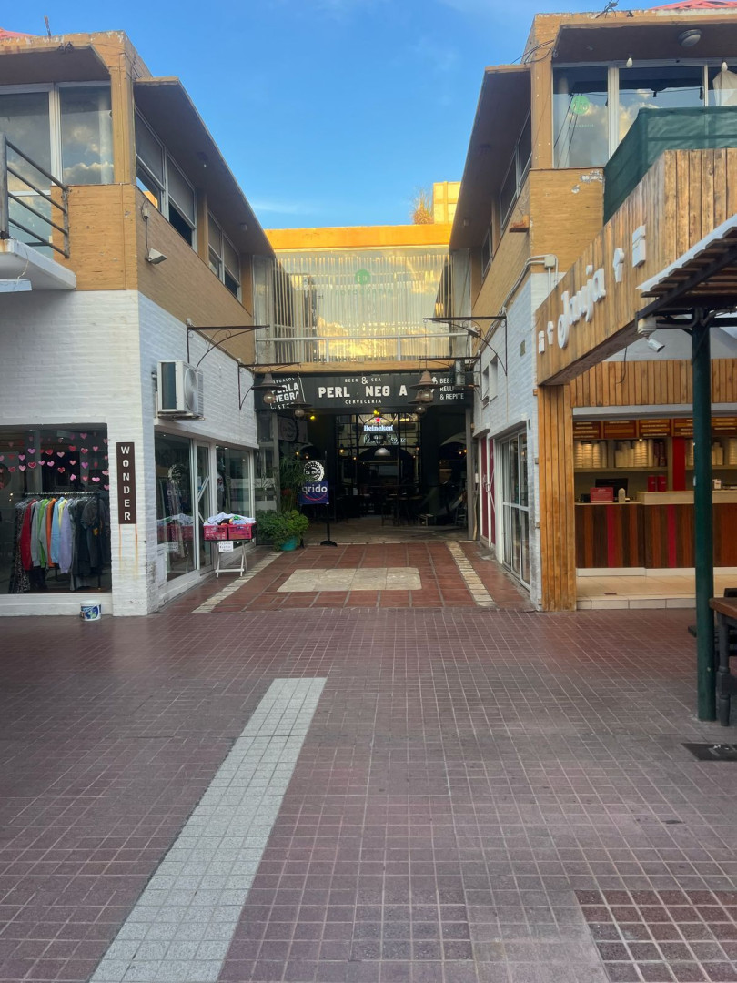 Local en Venta en Peatonal Dufaur,  Monte Hermoso - Bahía Blanca Propiedades | SITIO OFICIAL l