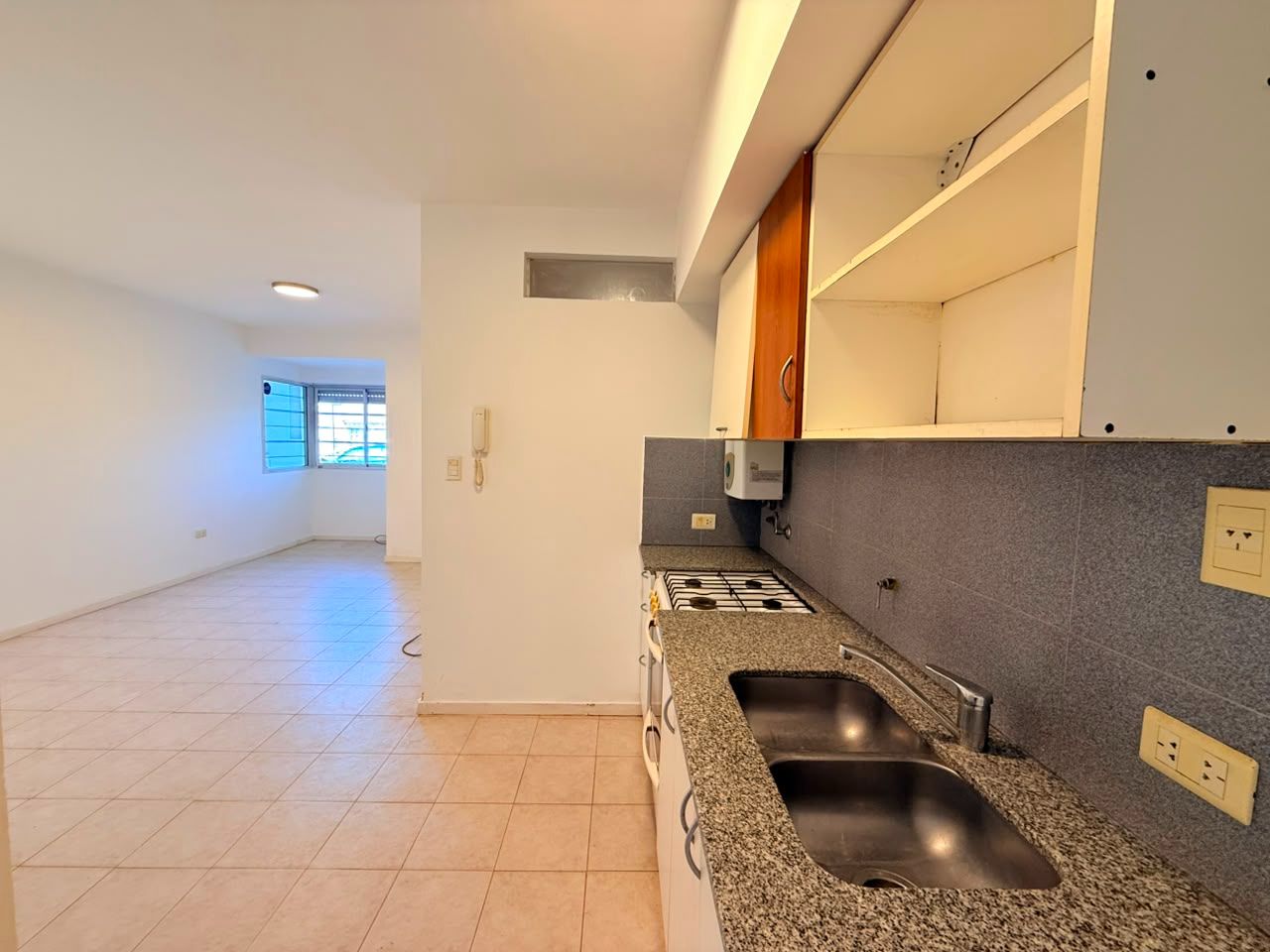 Departamento en Alquiler en Casanova 662, Universitario, Bahía Blanca - Bahía Blanca Propiedades | SITIO OFICIAL l