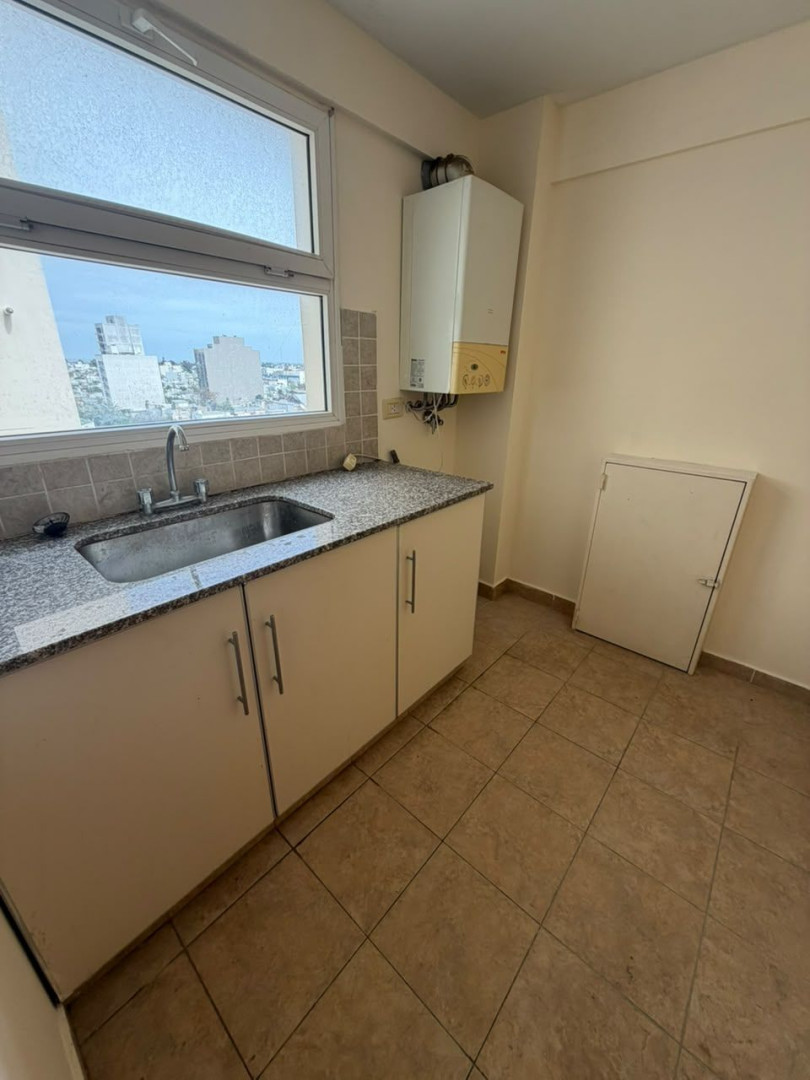 Departamento en Alquiler en Vieytes 438 P 8, Centro, Bahía Blanca - Bahía Blanca Propiedades | SITIO OFICIAL l