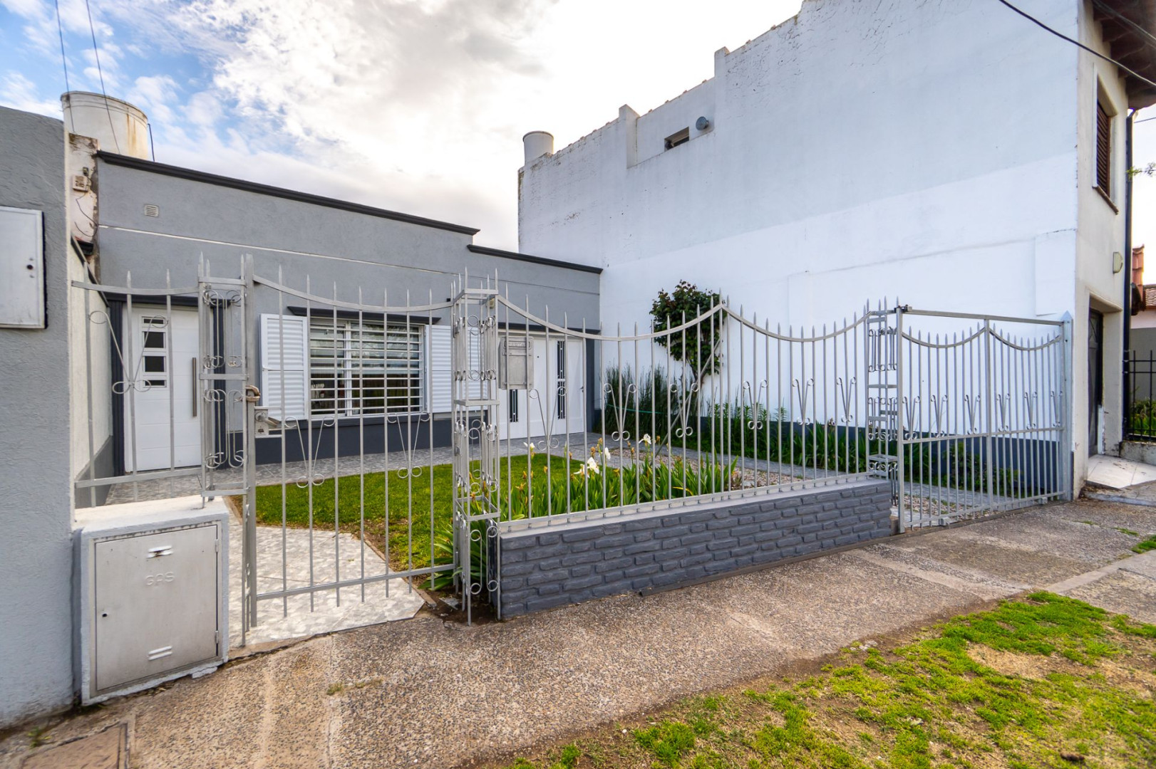 Casa en Venta en Juana Azurduy 1953, Villa Delfina, Bahía Blanca - Bahía Blanca Propiedades | SITIO OFICIAL l
