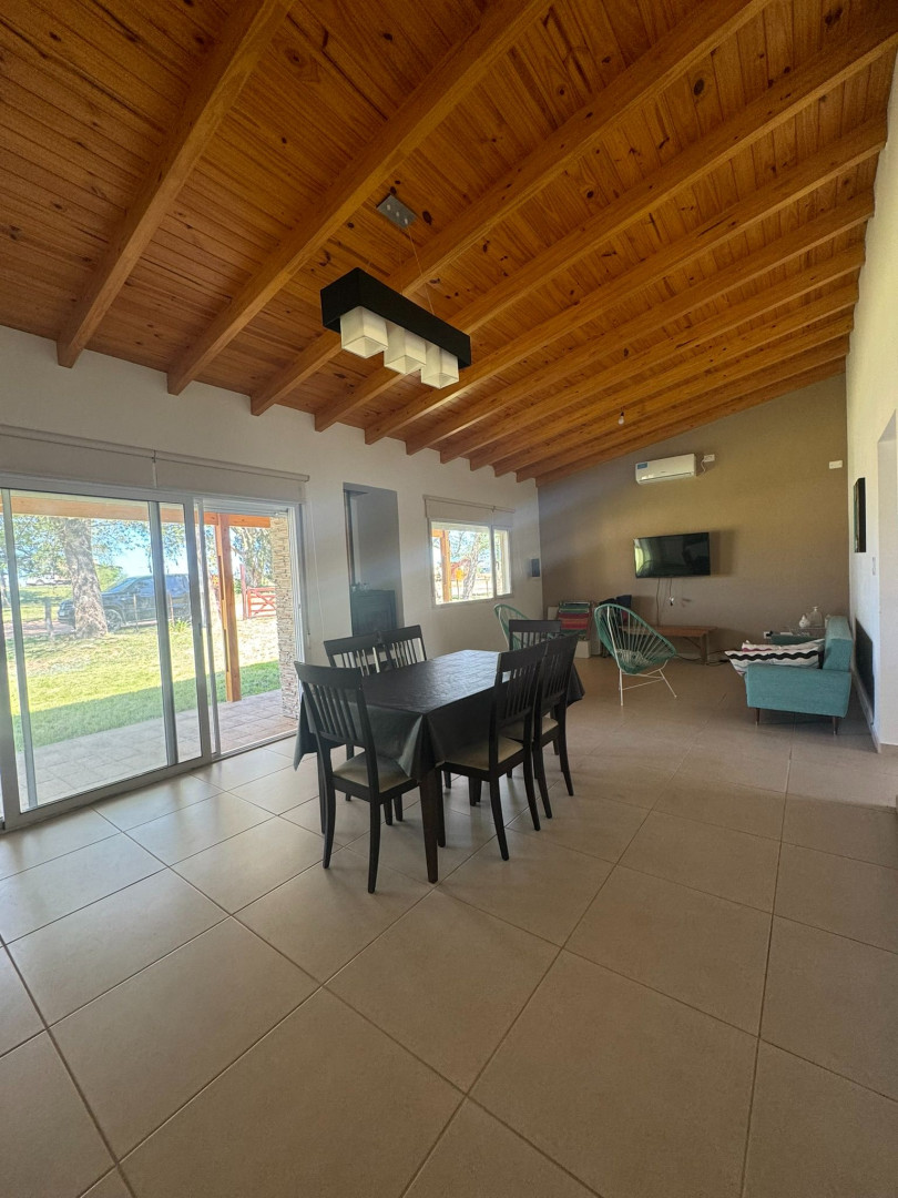Casa en Venta en Las Acacias ,  Villa Serrana La Gruta - Bahía Blanca Propiedades | SITIO OFICIAL l