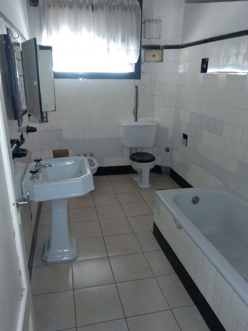 Casa con Local en Venta en Chiclana 400, Centro, Bahía Blanca - Bahía Blanca Propiedades | SITIO OFICIAL l