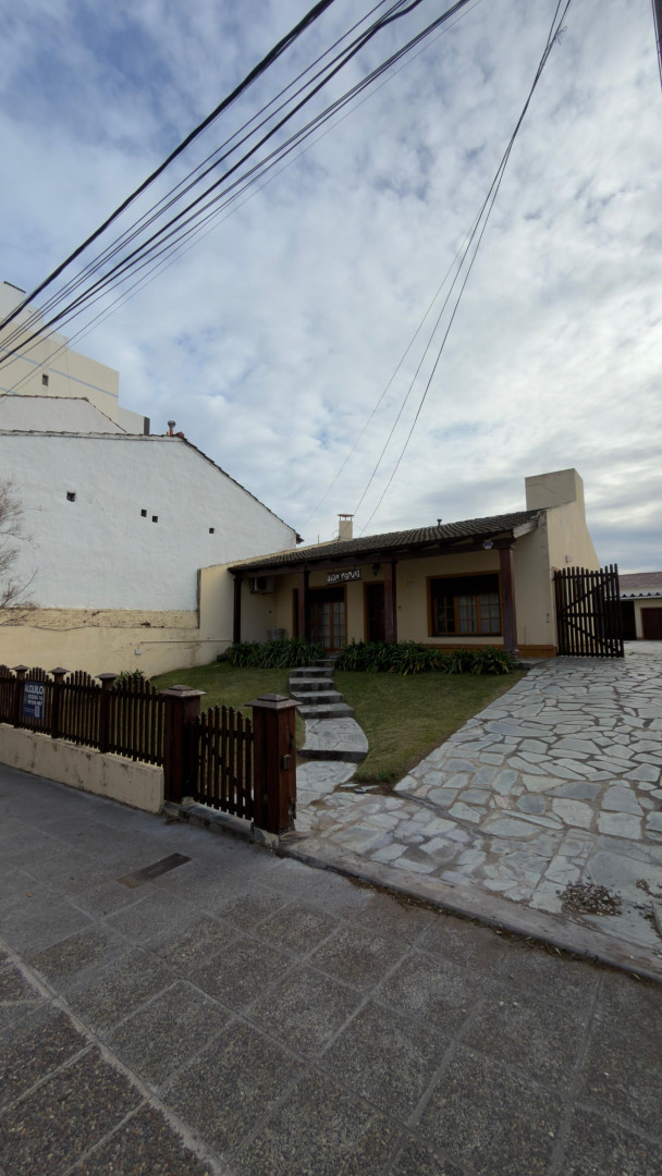 Casa en Venta en AVENIDA ARGENTINA 200,  Monte Hermoso - Bahía Blanca Propiedades | SITIO OFICIAL l