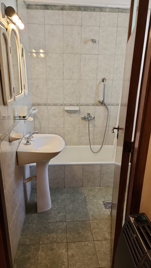 Casa en Alquiler en Hipolito Yrigoyen 261, Centro, Bahía Blanca - Bahía Blanca Propiedades | SITIO OFICIAL l