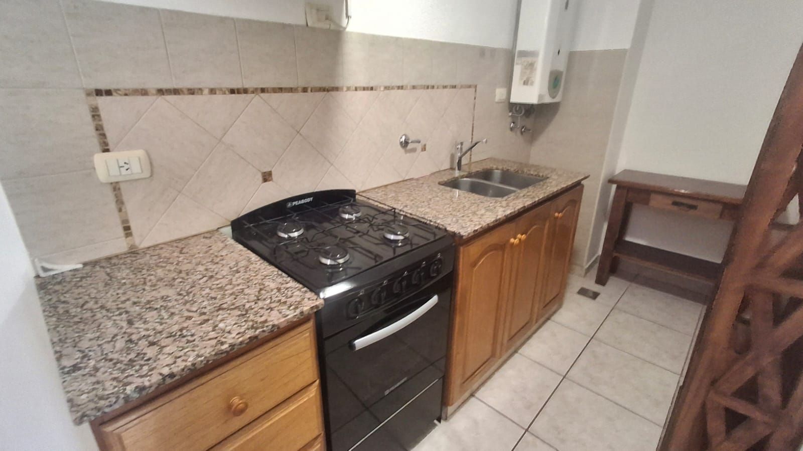 Departamento en Alquiler en Caronti 37, Centro, Bahía Blanca - Bahía Blanca Propiedades | SITIO OFICIAL l