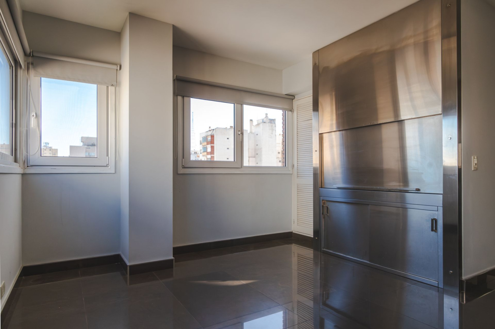 Piso en Venta en Yrigoyen 300, Macrocentro, Bahía Blanca - Bahía Blanca Propiedades | SITIO OFICIAL l