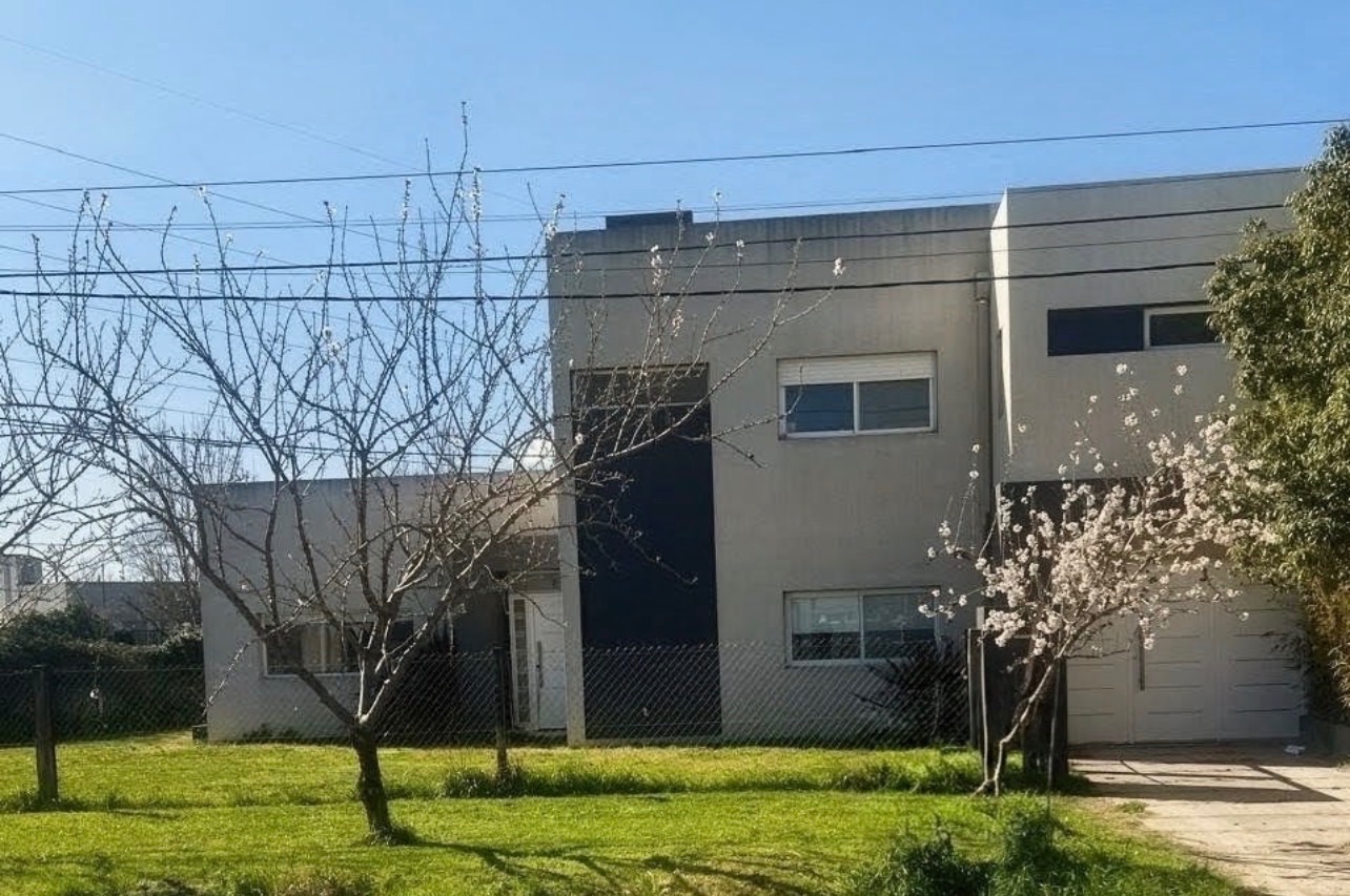 Casa en Venta en Molina Campos 2200,  Bahía Blanca - Bahía Blanca Propiedades | SITIO OFICIAL l
