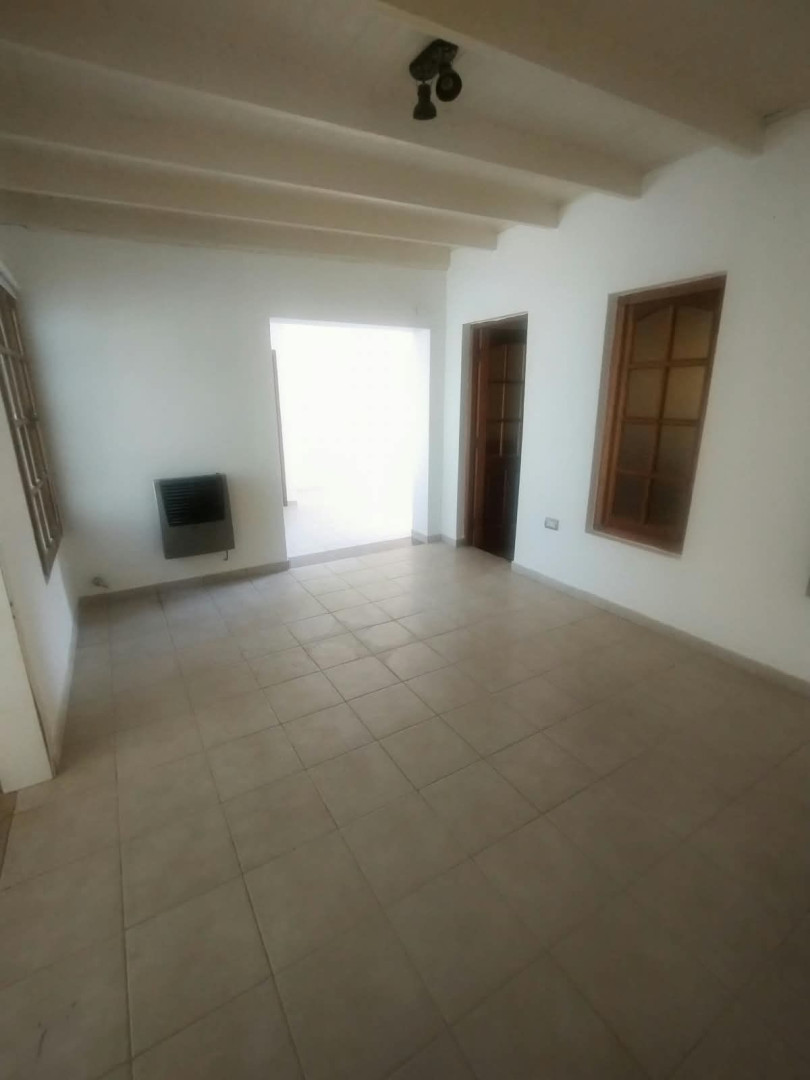 Casa en Venta en Inglaterra 413, Pacifico, Bahía Blanca - Bahía Blanca Propiedades | SITIO OFICIAL l