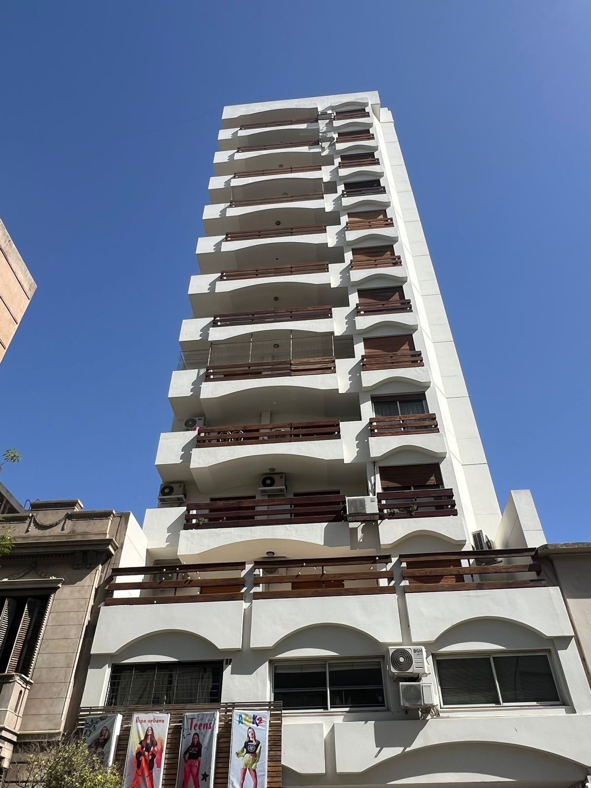 Departamento en Venta en Sarmiento 256, Centro, Bahía Blanca - Bahía Blanca Propiedades | SITIO OFICIAL l