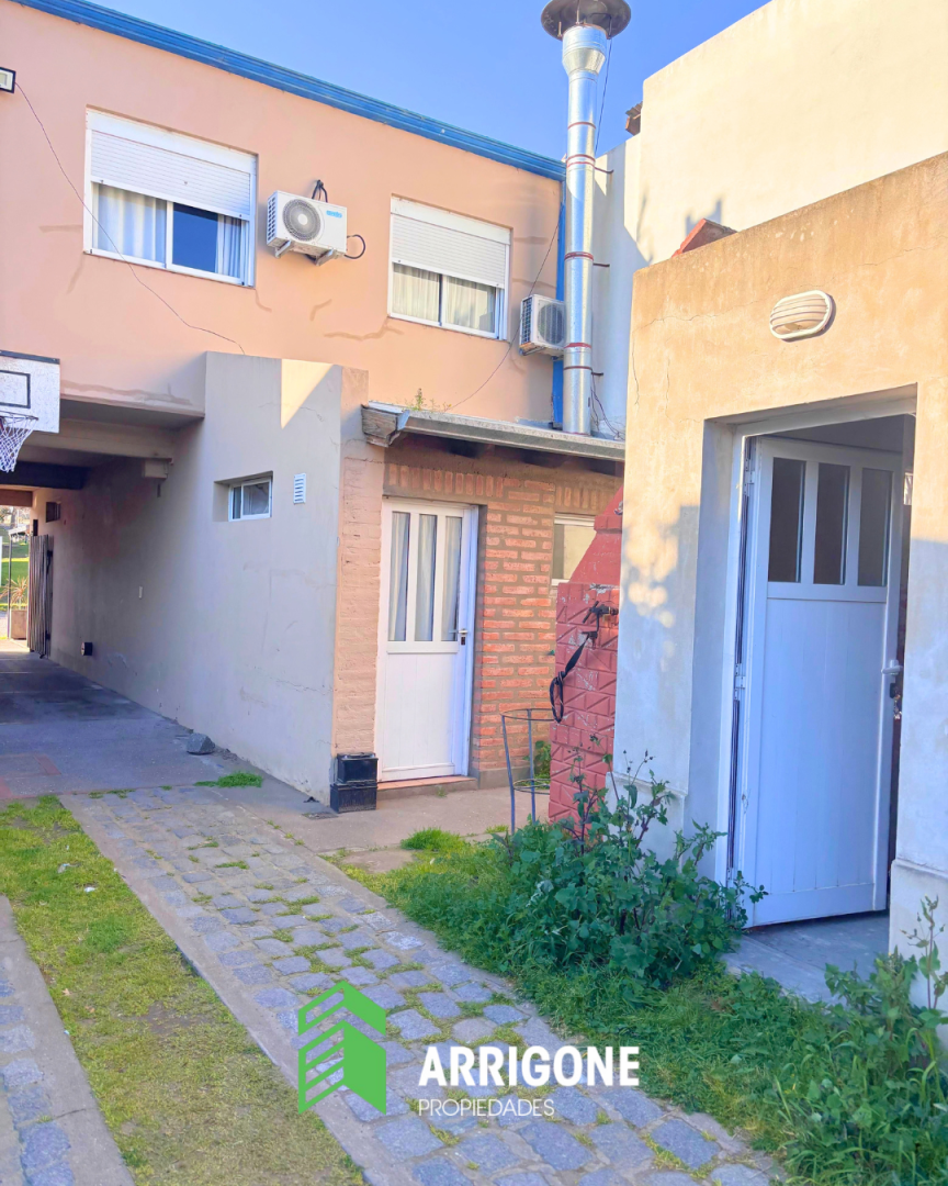 Casa + Departamento en Venta en Faro Recalada 1108,  Monte Hermoso - Bahía Blanca Propiedades | SITIO OFICIAL l