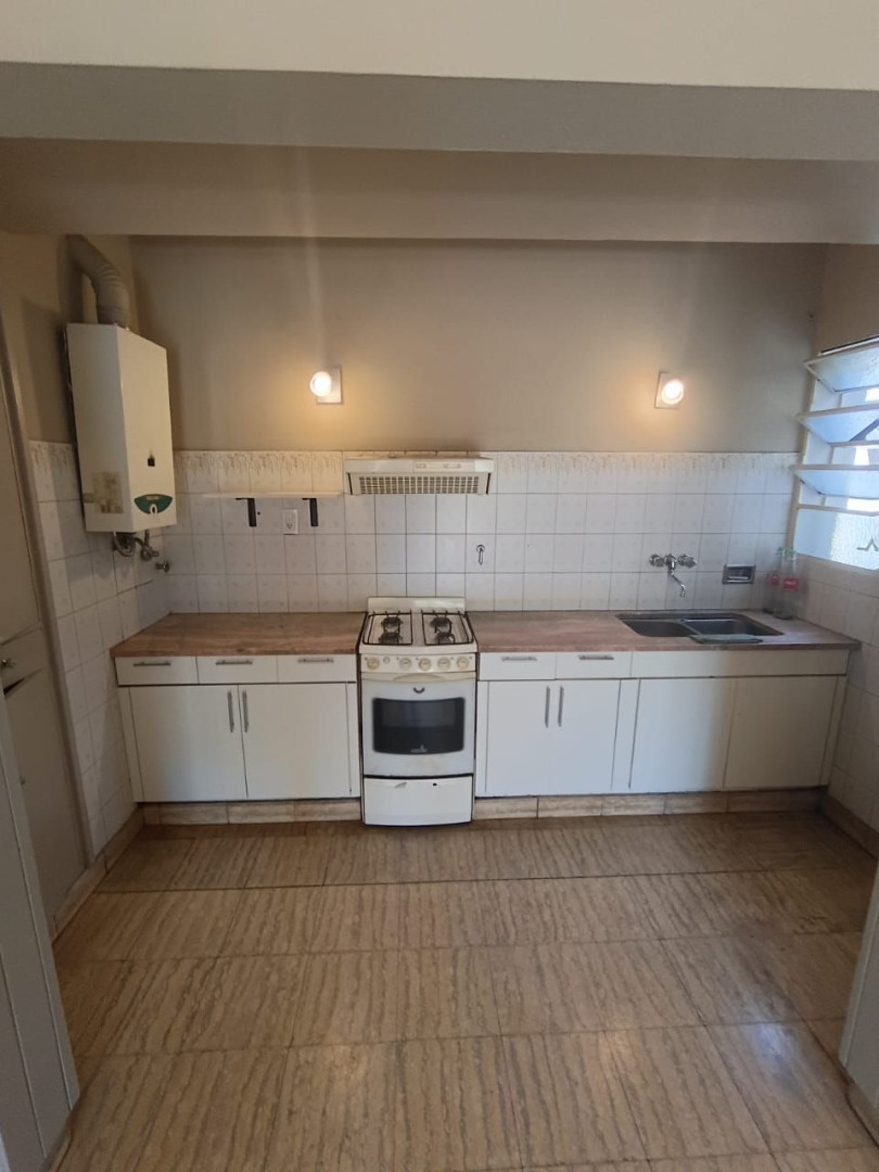 Casa en Alquiler en Mendoza 108, Macrocentro, Bahía Blanca - Bahía Blanca Propiedades | SITIO OFICIAL l