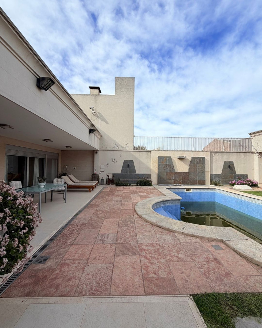 Casa en Alquiler en Viamonte 1736,  Bahía Blanca - Bahía Blanca Propiedades | SITIO OFICIAL l