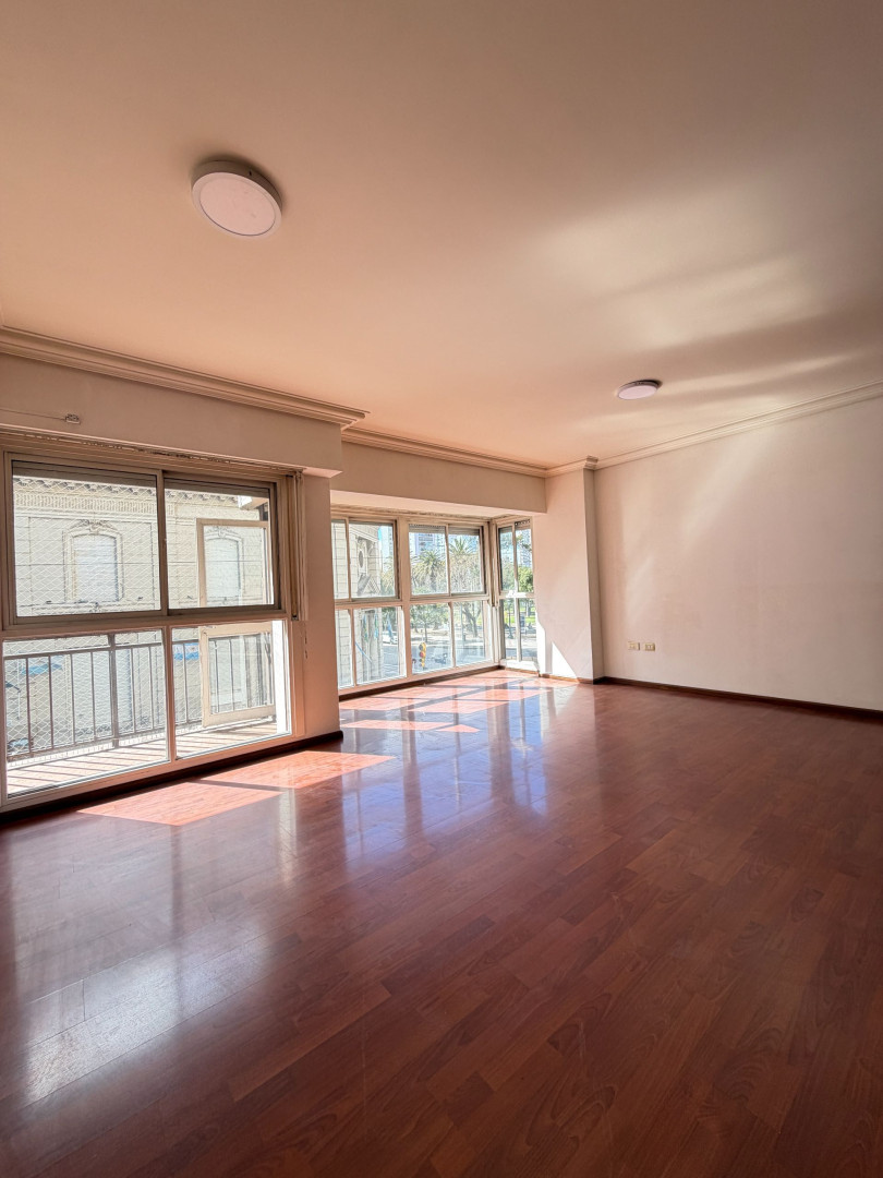 Departamento en Venta en Estomba 110, Macrocentro, Bahía Blanca - Bahía Blanca Propiedades | SITIO OFICIAL l