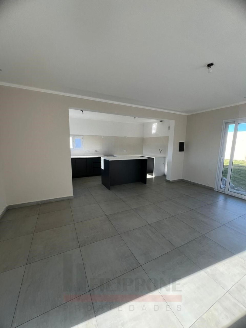 Casa en Venta en Charcas 5205, Las Acacias, Bahía Blanca - Bahía Blanca Propiedades | SITIO OFICIAL l