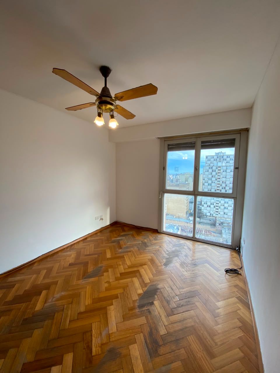 Departamento en Alquiler en Zelarrayan 151, Centro, Bahía Blanca - Bahía Blanca Propiedades | SITIO OFICIAL l
