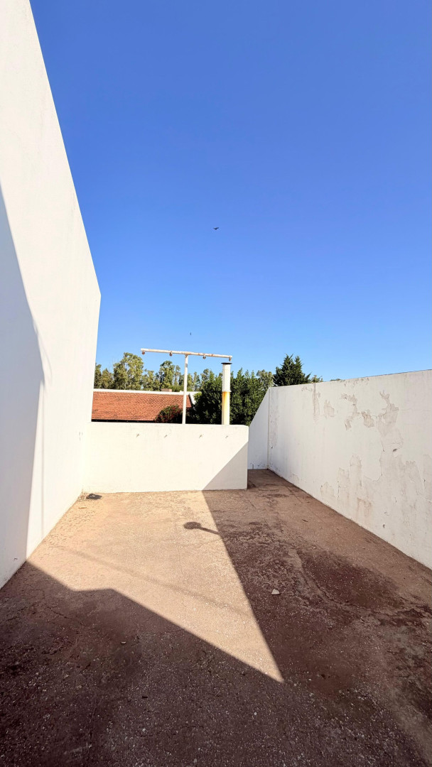 Casa en Venta en Azcuénaga 1143, Villa Floresta, Bahía Blanca - Bahía Blanca Propiedades | SITIO OFICIAL l