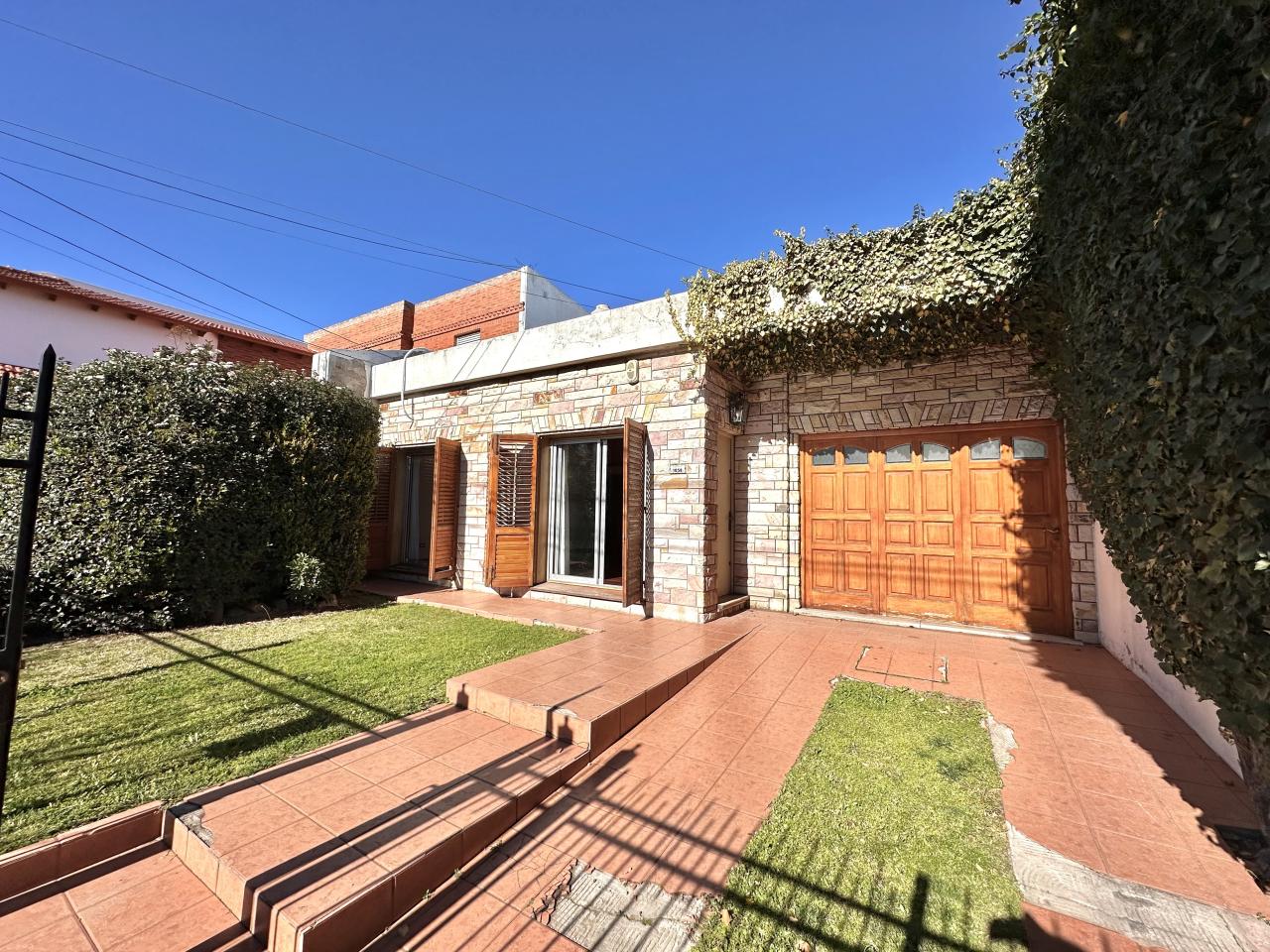 Casa en Venta en 9 De Julio 1058, Pacifico, Bahía Blanca - Bahía Blanca Propiedades | SITIO OFICIAL l