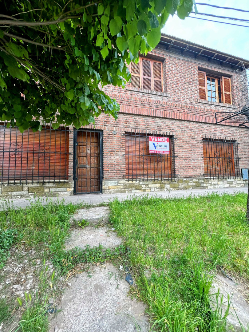 Casa con Local en Venta en Río Negro Esquina Italia, Pedro Pico, Bahía Blanca - Bahía Blanca Propiedades | SITIO OFICIAL l