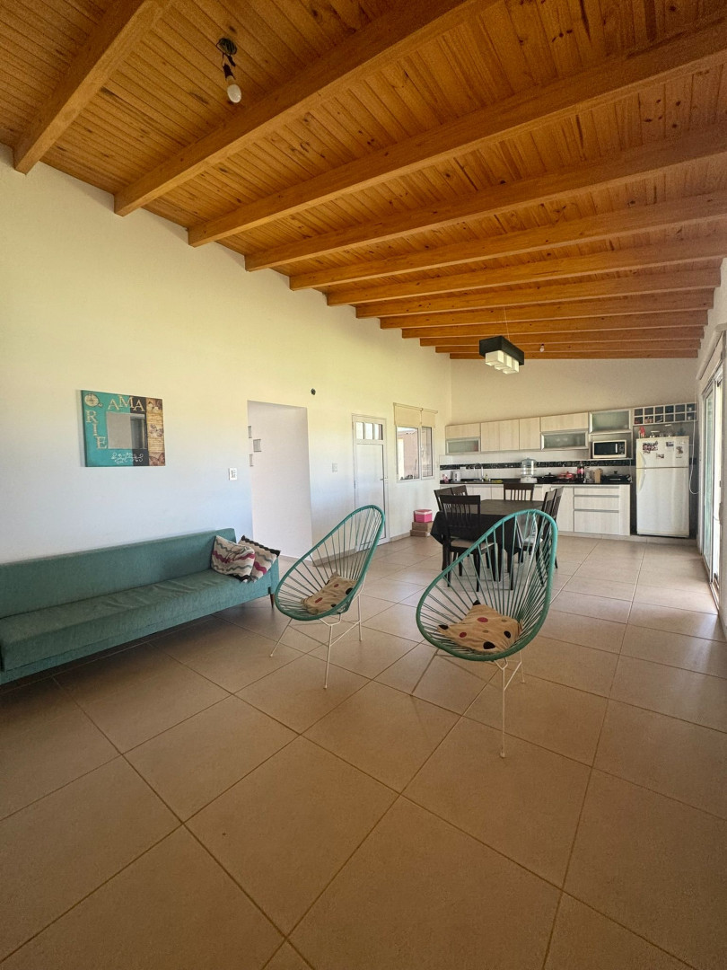 Casa en Venta en Las Acacias ,  Villa Serrana La Gruta - Bahía Blanca Propiedades | SITIO OFICIAL l